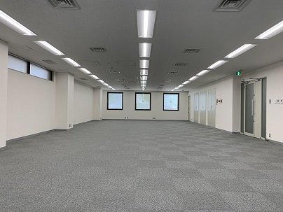 室内 拡大表示